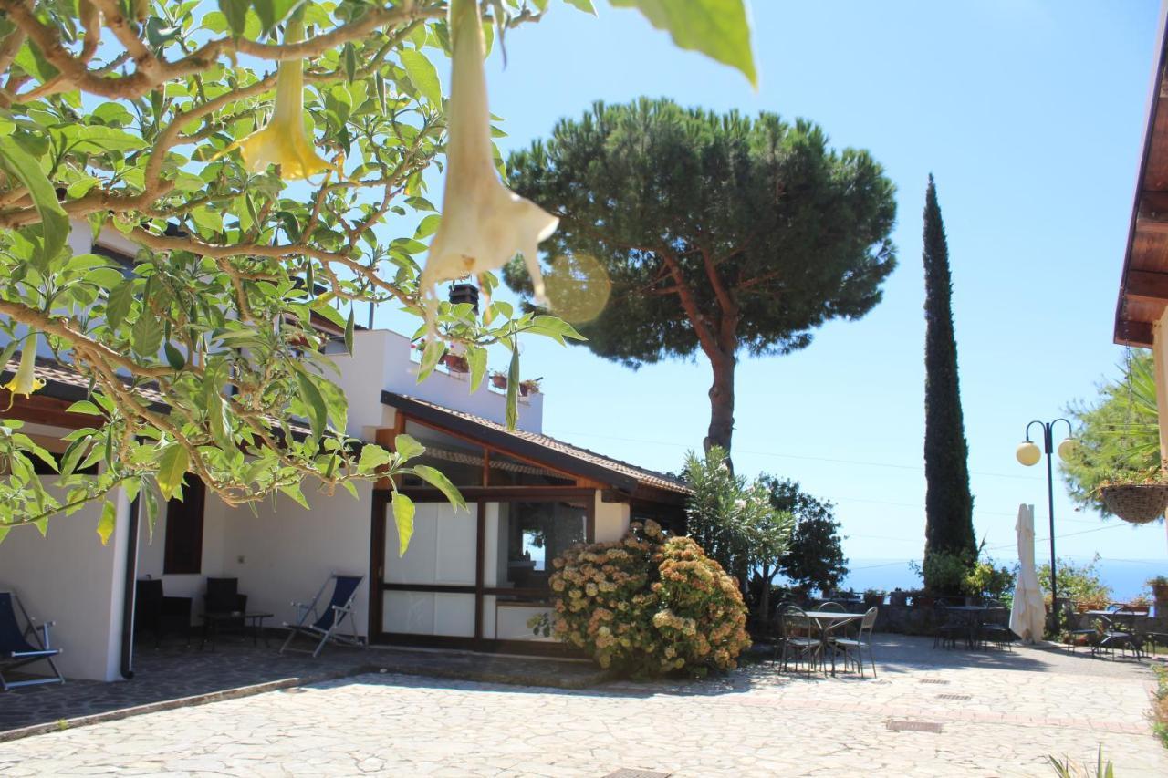 كابريولي Villa Incanto B&B المظهر الخارجي الصورة