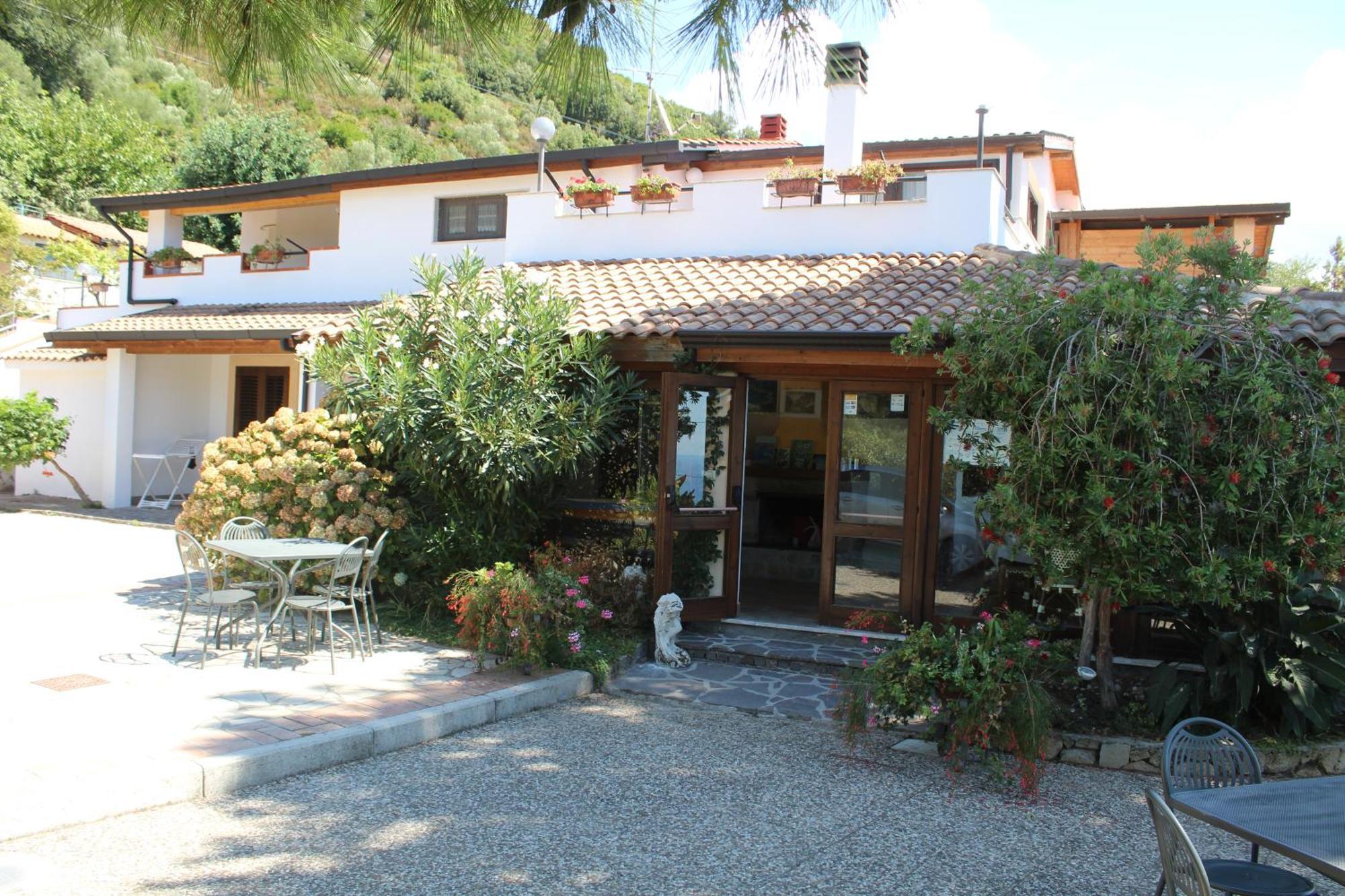كابريولي Villa Incanto B&B المظهر الخارجي الصورة